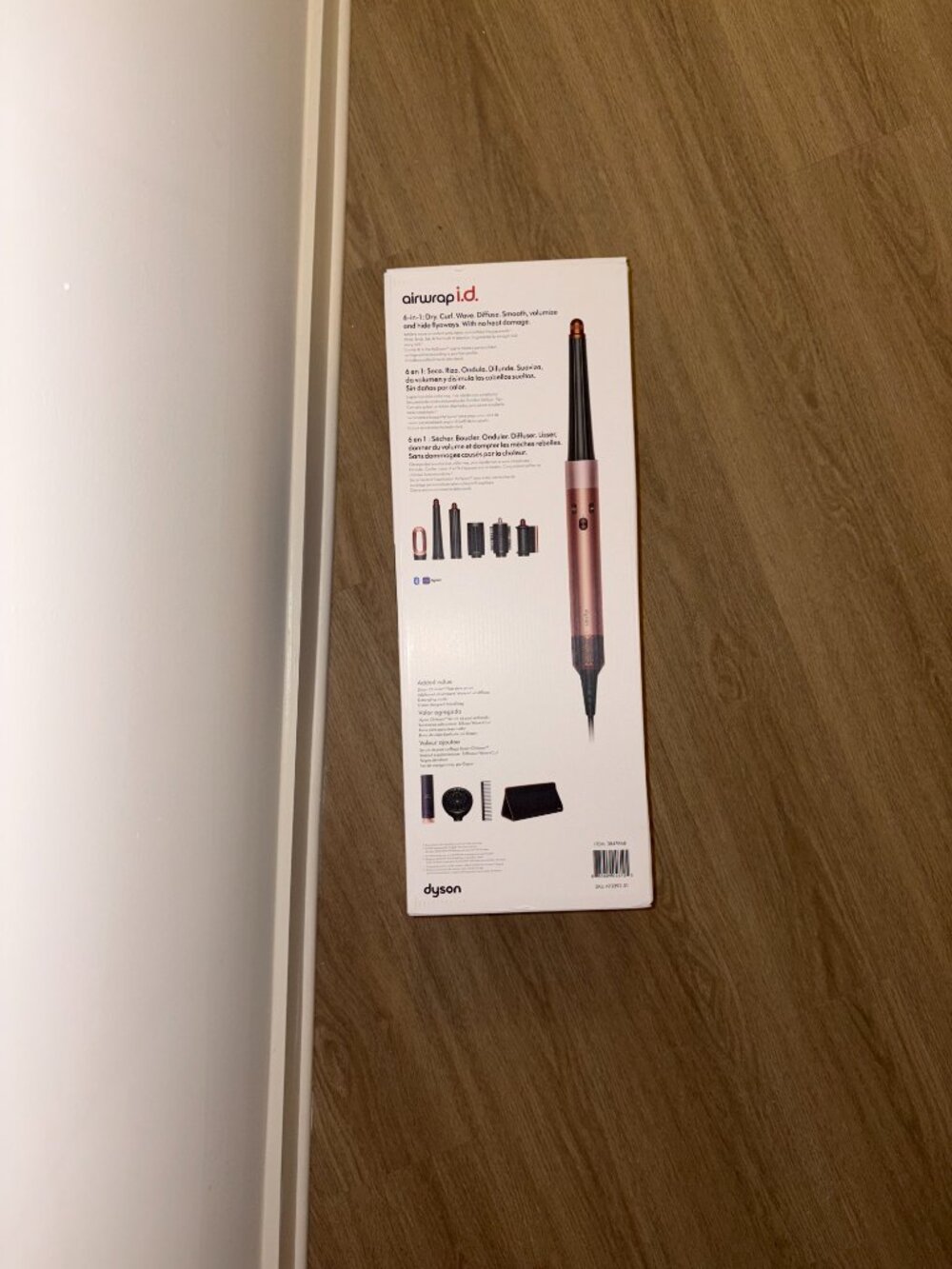 Dyson Airwrap i.d.™ Multi-Styler and Dryer with Chitosan™ Post-Style Serum